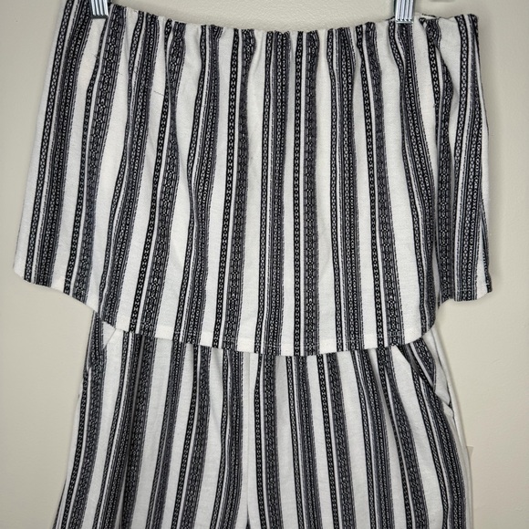 Gypsies & Moondust Black and White Strapless Jumpsuit with Pockets Size Large - Picture 3 of 15